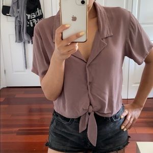 F21 - Tie Front Button Up Crop Blouse in Small